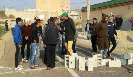 سابقة باشتوكة أيت باها: تلاميذ يقررون الانقطاع الجماعي عن الدراسة بسبب اجتياح الرحل،و مصير مجهول ينتظر المنطقة بعد واقعة الاختطاف و الاحتجاز