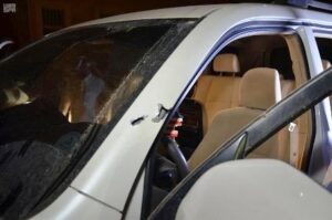 السيبة بإنزكان: مجهولون يستولون على سيارة بعد الاعتداء الشنيع على سائقها بطريقة الأفلام الهتشكوكية، والضحية ينقل إلى المستعجلات في حالة حرجة