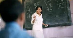 +صور:تلميذ مشاغب ينتقم شر الانتقام من مدرسته بعد صدور إجراء تأديبي في حقه..