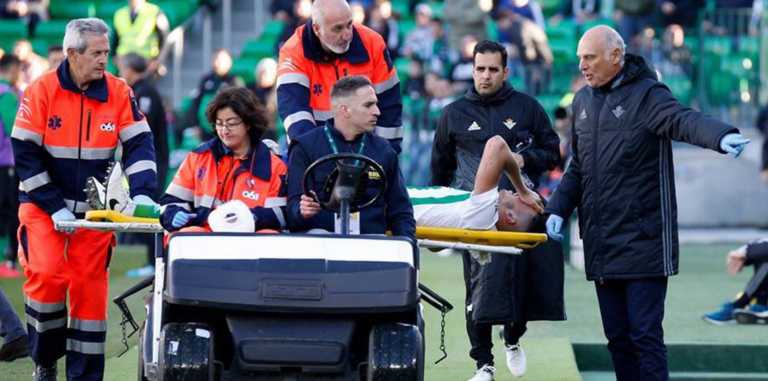 مدافع مغربي خارج لائحة التشكيلة المشاركة في المونديال