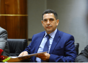 وزارة التعليم تقرر في مصير مدير الثانوية الذي وصف التلاميذ بـ”الحيوانات