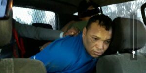 مجرم وصف بالخطير يقتحم مقهى و يهاجم رواده بالكريموجين، والحادث يستنفر المصالح الأمنية