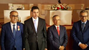 توشيح الأستاذ إدريس عينوس وكيل الملك بالمحكمة الابتدائية بأكادير بوسام ملكي