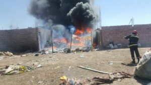 +صور: الحرائق تواصل لعنتها على سوس، و تأتي هذه المرة على مطرح للنفايات، كاشفة فضائح كانت مستورة بعين المكان.