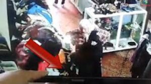 سرقة بصيغة المؤنث:نساء يسرقن هاتفا قيمته 7000 درهما