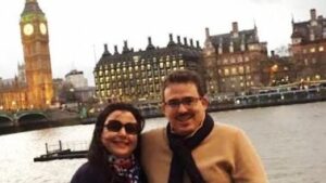 زوجة بوعشرين تخرج أخيرا عن صمتها، وتكشف عن روايتها في موضوع الإعتقال و التحرش والطلاق و أشياء أخرى، و تطالب بأن تخضع لغسيل الدماغ.