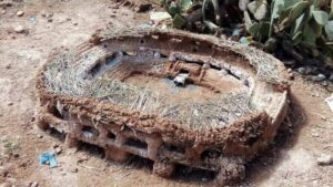 +صور: طفل من تيزنيت يبدع بطريقة بديعة في بناء ملعب فريد من نوعه بمناسبة ترشح المغرب لاحتضان كأس العالم 2026. 8 a 95