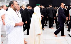 الملك يتوجه للسعودية لأداء مناسك العمرة