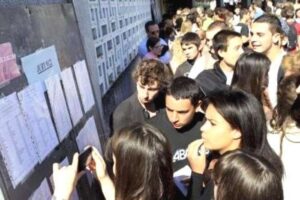 يهم تلاميذ البكالوريا:ملتقى التوجيه الجامعي والمهني يحط الرحال بأكادير الأسبوع المقبل