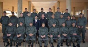 التامك يستعين بفرق خاصة ترتدي واقيات الرصاص لمواجهة تمرد السجناء