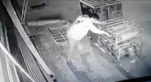 هذا هو مصير الشاب الذي أضرم النار في قنينات غاز في الشارع العام