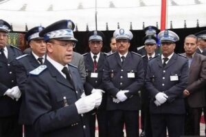 هكذا ظهر الكوميسير “ميسي” في المحكمة محاطا بحراسة لصيقة من طرف زملاء سابقين، والمحكمة تقرر ضم ملف أكادير إلى الرباط