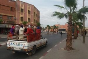 عربات الموت تحتج على الدرك بمسيرة من اشتوكة نحو تارودانت