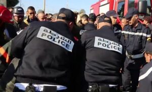 مؤثر:سبعيني ينهي حياة جاره العجوز ب”عكاز” بالحي المحمدي. وهذه هي التفاصيل