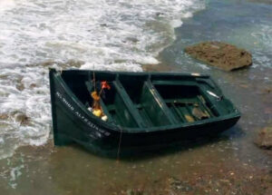 سيدي إفني:  4 بحارة في عداد المفقودين إثر اتقلاب قاربهم، والحادث يستنفر الأجهزة الرسمية بعاصمة أيت باعمران