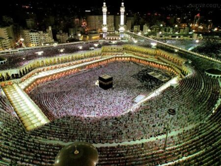 السعودية ودول عربية أخرى تعلن أول أيام شهر رمضان