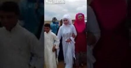 (فيديو)زواج غير منطقي لفتاة من طفل بالأردن