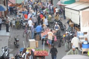 الداخلية تدعو إلى تجنب “استفزاز” الباعة وتفادي الاصطدام بهم في رمضان