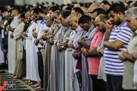 فوائد صلاة التراويح للصحة البدنية والنفسية