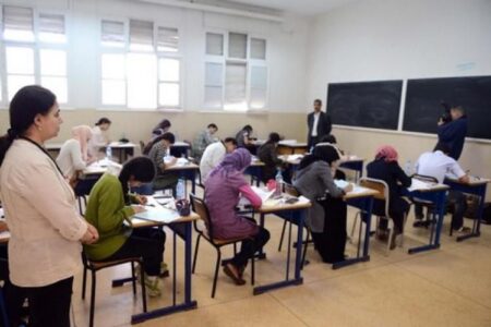 وزارة التعليم تتوصل بأزيد من 58 ألف طلب ترشيح لولوج المراكز العمومية للأقسام التحضيرية وزارة التعليم تتوصل بأزيد من 58 ألف طلب ترشيح لولوج المراكز العمومية للأقسام التحضيرية