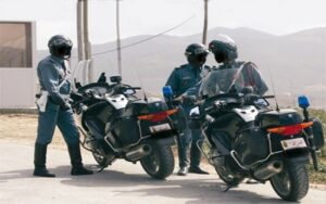 حجز دراجة شرطي، وإيقاف تسعة أشخاص من المتربصين بالملك ضمنهم دركي