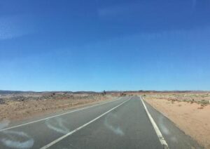 ورزازات: طريق محتاجة إلى قنطرة…