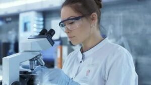 بحث جديد يشير إلى “علاج وظيفي” لفيروس الإيدز