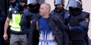 بالصورة:الأمن يسقط بارون مخدرات “روشيرشي”، وبحوزته مليار ونصف من العملة الصعبة