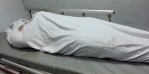 (+فيديو)شاب يقتل زوجته بطريقة بشعة، ويضرم النار في منزله