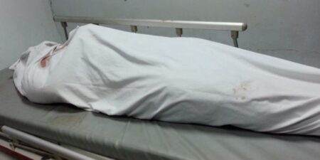 (+فيديو)شاب يقتل زوجته بطريقة بشعة، ويضرم النار في منزله (+فيديو)شاب يقتل زوجته بطريقة بشعة، ويضرم النار في منزله