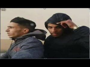 (+فيديو)تفاصيل إيقاف “العصابة” التي ظهرت في فيديو فوق دراجة مسلحة بسكاكين كبيرة