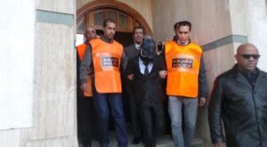 الشرطة تسقط أكبر نصاب يستولى على هواتف الفتيات بطريقة ماكرة