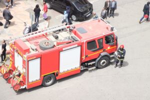 مؤثر:بعد ترسيبه…أستاذ متعاقد يقدم على الإنتحار من أعلى بناية المركز الجهوي لمهن التربية و التكوين