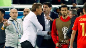 عااجل:”الفيفا” تغرم المغرب بسبب لقجع ومشجعي المنتخب في روسيا
