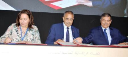 رئيس جهة سوس ماسة يوقع على اتفاقية شراكة لإنعاش التشغيل في ميدان التعليم الأولي .