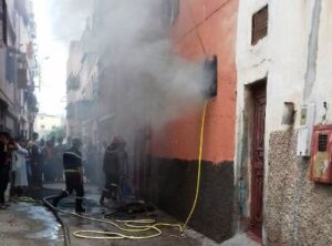 عاجل بإنزكان:نشوب حريق مهول وسط منزل، و يقظة الأم تجنب أبنائها كارثة حقيقية.(+صور)