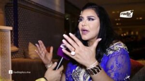 المغنية “أحلام” تكشف عن مصير الأموال التي تلقتها من موازين، وهذا ما قالته عن الملك.