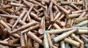 السطو على بندقية صيد وكمية من الخراطيش من منزل بتيزنيت يستنفر الأجهزة الأمنية