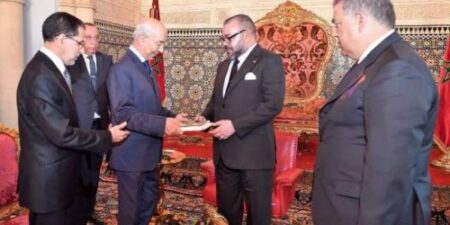 "زلزال" قريب سيعصف بعدد من المسؤولين..منع وزير سابق وكاتبة دولة من مغادرة المغرب ومراقبة الحسابات البنكية لعدد من المسؤولين