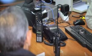 فضيحة جنسية غير مسبوقة تورط فيها  عميد شرطة مع صاحبة محل تجاري.وهذه تفاصيلها