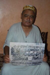 أكادير:يحيى أمراح لاعب المنتخب المغربي في السبعينات يعاني في صمت داخل منزله بإنزكان