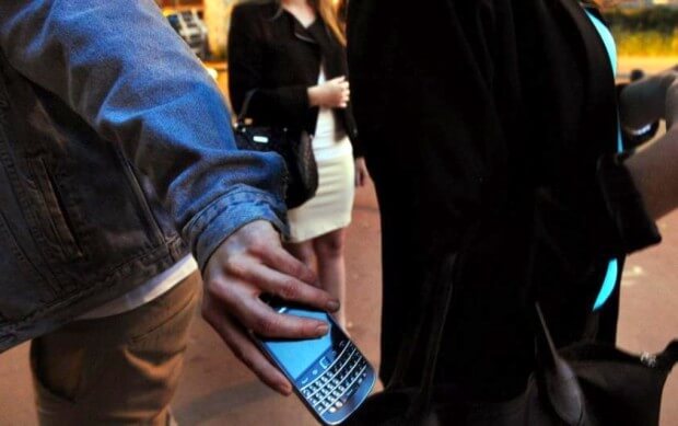 الأمن يسقط عصابة خطيرة جنت 30 مليون من الهواتف المسروقة