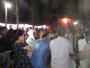 بالصور:اختتام فعاليات الدورة الرابعة لمهرجان الصحراء بحضور ممثلي القبائل