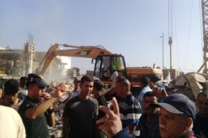 إنزكان: هدم مسجد فجرا يدفع مواطنين للإحتجاج، و السلطات تشهر ورقة المنع في وجه الغاضبين.