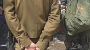 بعدما أضاع سلاحه..المحكمة تقرر إيداع “مخزني” السجن والأخير يلقي باللوم على المهاجرين الأفارقة