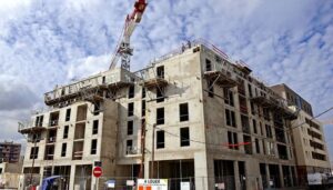 عصابة تنجح في تحفيظ 68 عقارا بشواهد إدارية مزورة، وعشرات الملفات الأخرى قيد البحث