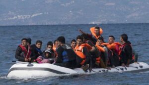 شباب ومراهقون يتوافدون على شواطئ الشمال لانتظار “الفونطوم”، و الحادث يستنفر الأجهزة الأمنية