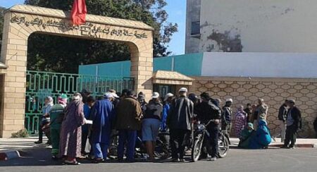 امرأة وابنتها تعتديان على طبيبة بـ«اللكمات» في مستشفى إنزكان.. وهذا ما وقع امرأة وابنتها تعتديان على طبيبة بـ«اللكمات» في مستشفى إنزكان.. وهذا ما وقع