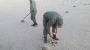 العثور على لغم أرضي بالداخلة يستنفر الأجهزة الأمنية