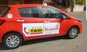 قطاع سيارات الأجرة الصغيرة بأكادير يتعزز بخدمة جديدة موجهة للزبناء.